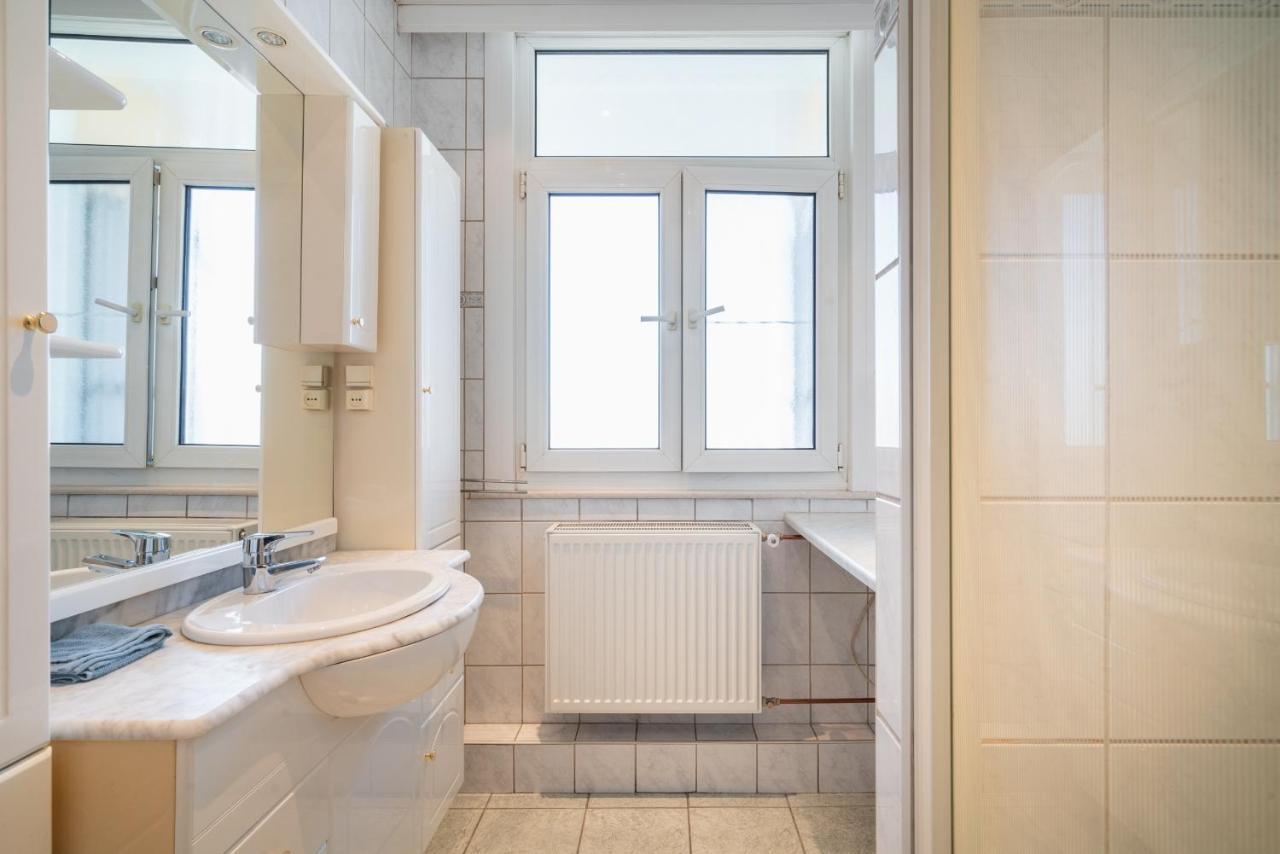 Large Antwerp City Center Apartments المظهر الخارجي الصورة